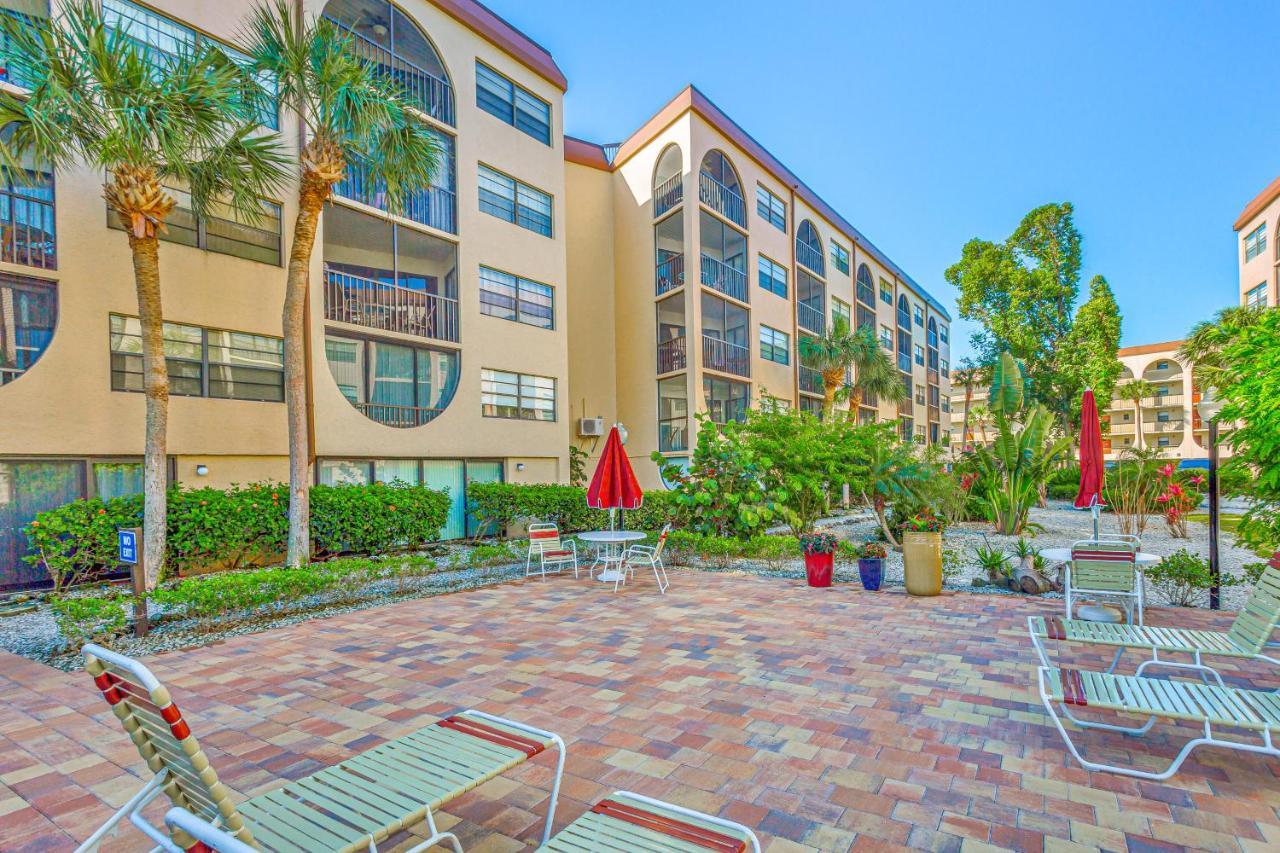 Paradise At Angler'S Cove Hotel Marco Island Exterior photo