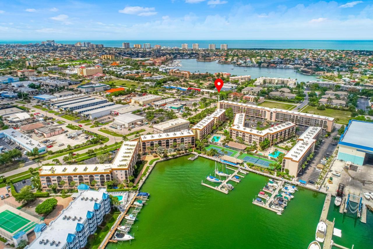 Paradise At Angler'S Cove Hotel Marco Island Exterior photo